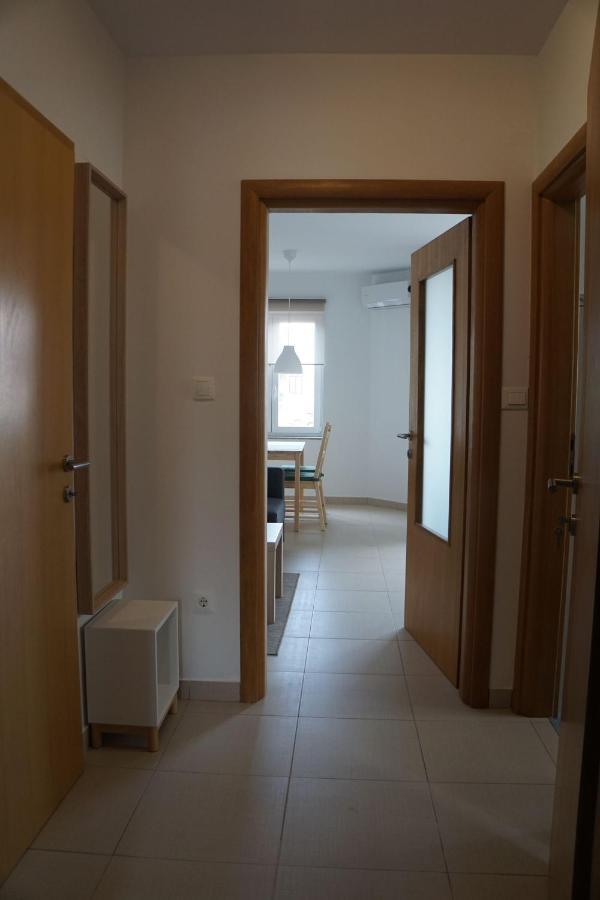 Mitra Apartments Malinska Zewnętrze zdjęcie